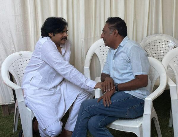 Pawan_Kalyan_With_Anti_Modi_Gang