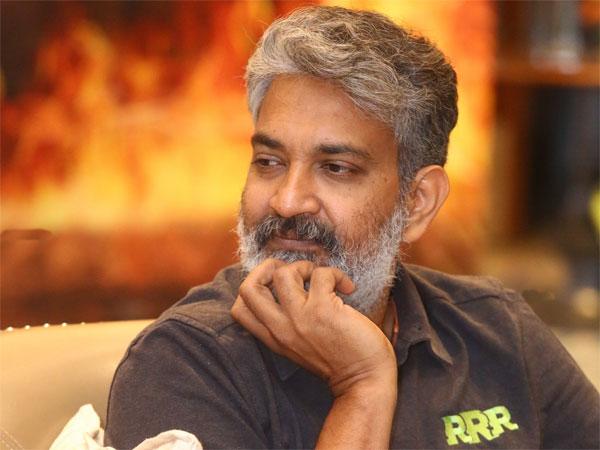 Rajamouli Oka Vaipu, Chukkalu Oka Vaipu Moment