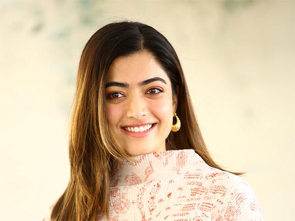 Rashmika Demands Flight Tickets For Her Pet Dog