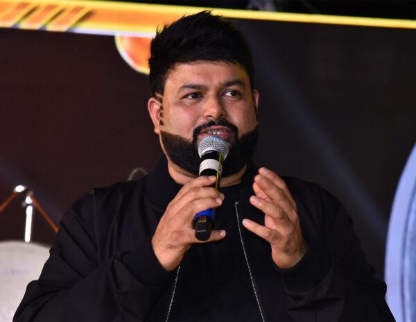 No Hype Stuff, Please: Mahesh Fans