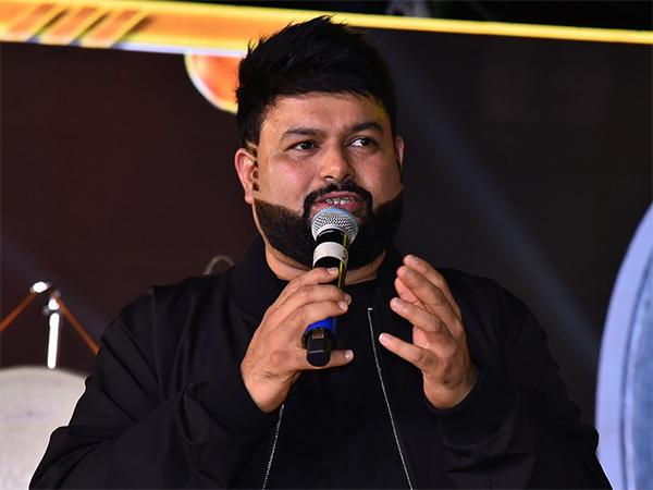 No Hype Stuff, Please: Mahesh Fans