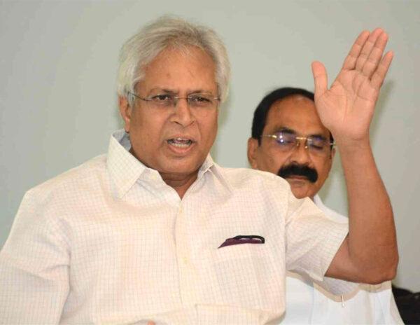 No party in AP has the courage to defy Modi Undavalli Arun kumar