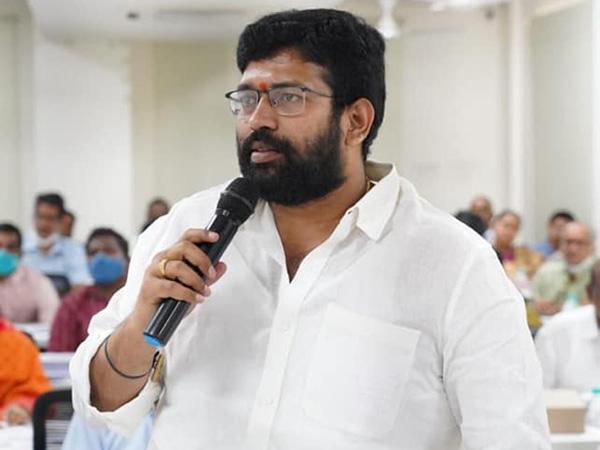 YSRCP_MLA_Jakkampudi_Raja