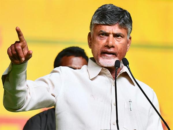 chandrababu naidu about vivekananda Reddy case