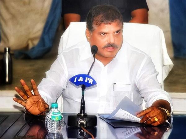 Botsa-Satyanarayana--Government-School-Merger