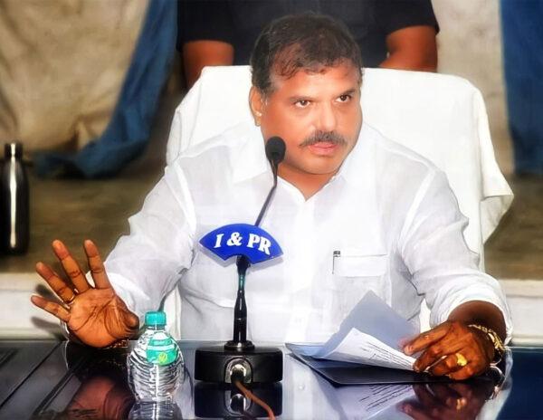 Botsa-Satyanarayana--Government-School-Merger