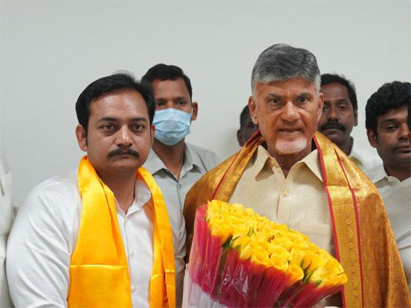 Chandrababu-Naidu-Ganta-Narahari-TDP-Rajampet