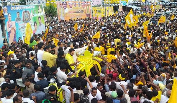 Chandrababu Naidu road show in nagari