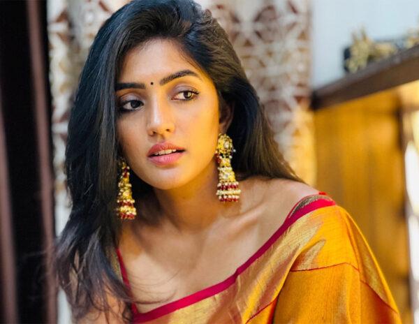 Tollywood Heroine Gets 40 Lakhs For Casino Promotion?