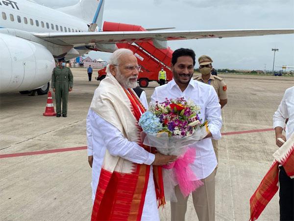 Narendra-Modi Andhra-Pradesh-Black-Balloons