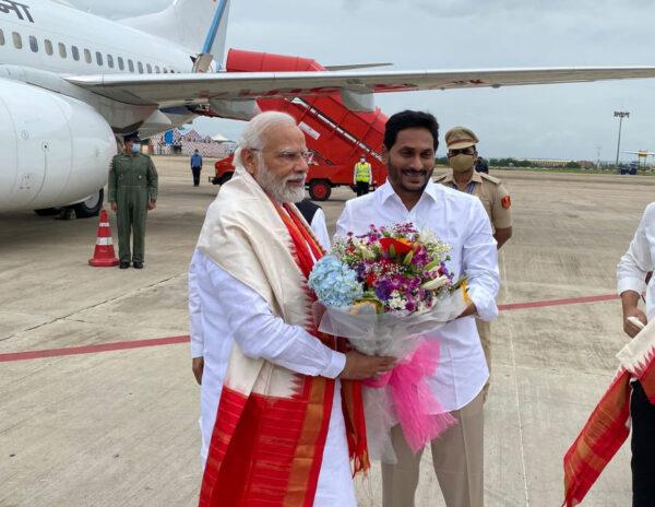 Narendra-Modi Andhra-Pradesh-Black-Balloons
