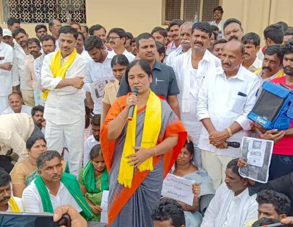 TDP leaders announced a protest program called Chlo Gondireddypalli