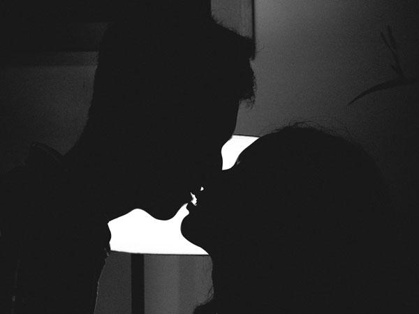 Tollywood-Director-Sexting-Cheating-Wife