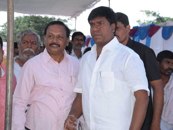 Yemmiganur-MLA-BV-Jaya-nageswar-reddy-