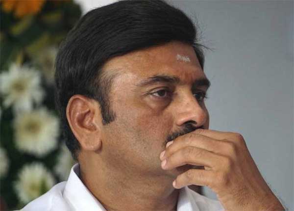 another-case-on-Raghu-Rama-Krishna-Raju