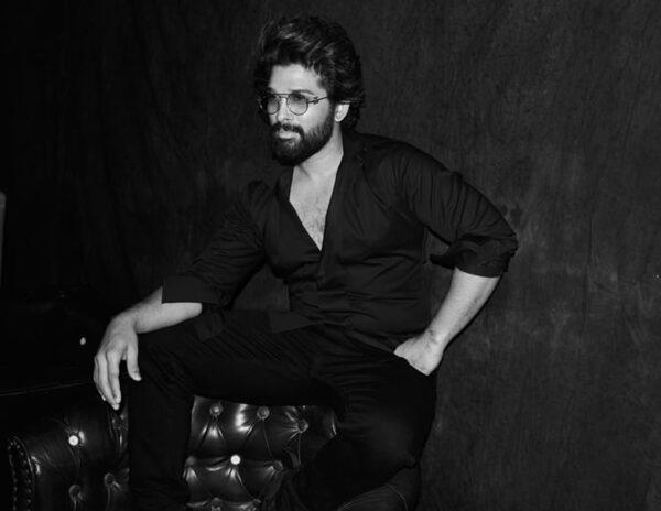 Perfect Chance for Allu Arjun to Pacify Mega Fans