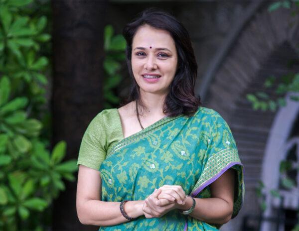 Amala's Simplicity Wows Everyone!