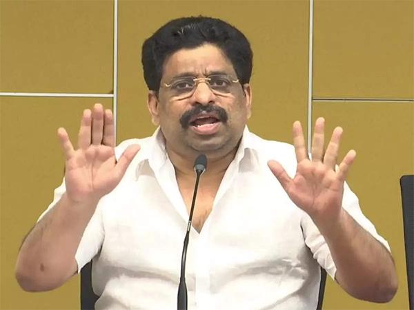 YSRCP: Yuvajana Srungara Rasika Chilipi Party