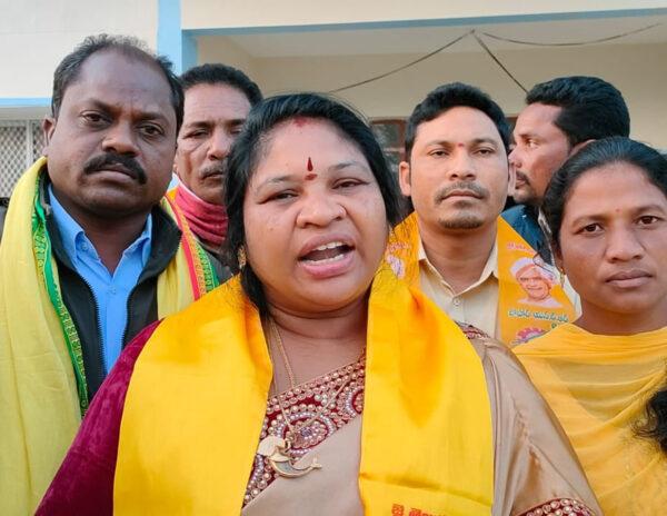 Giddi-Eswari-Comments-On-YS-Jagan-