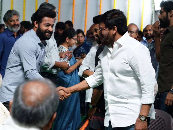 JR_NTR_FANS_CHIRANJEEVI