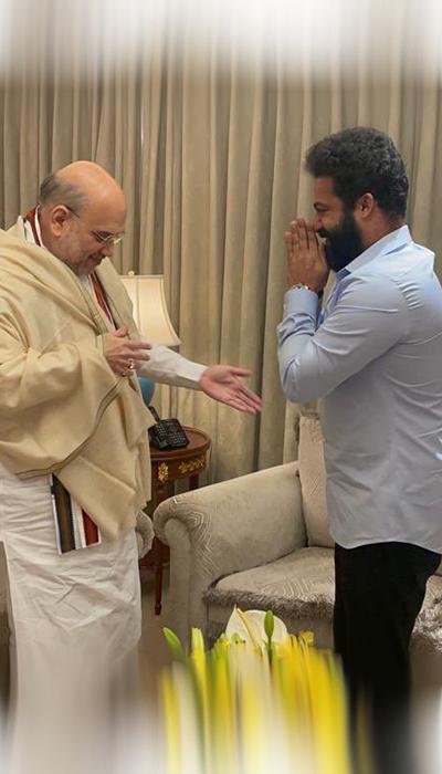 Junior-NTR---Amit-Shah-Meeting-Pics