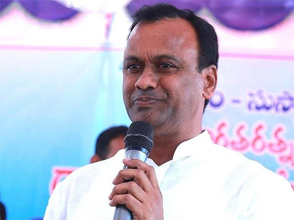 Komatireddy-Raj-Gopal-Reddy-