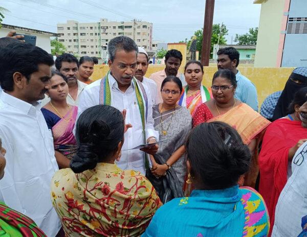 YCP MLA Gets Angry For People Saying Complaints!