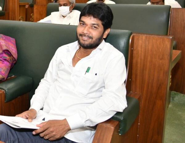 YCP Trying To Save MLC In Dalit Murder Case!