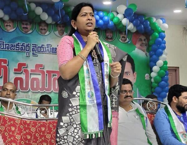 Minister Taneti Vanitha about gorantla madhav issue