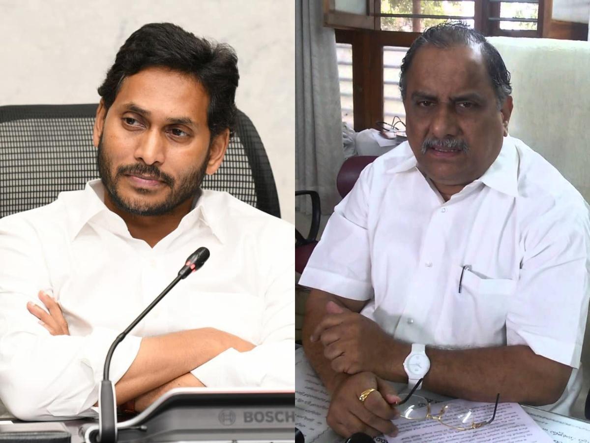Mudragada-Padmanabham-YS-Jagan