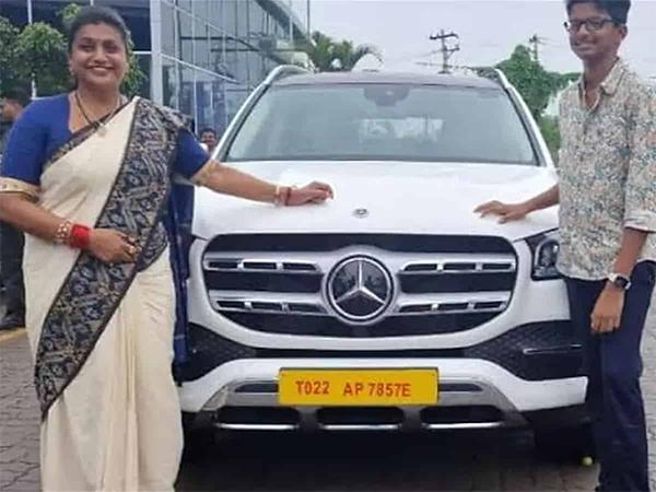 YCP Minister Roja and Jansainiks' Benz Fight Gets Ugly