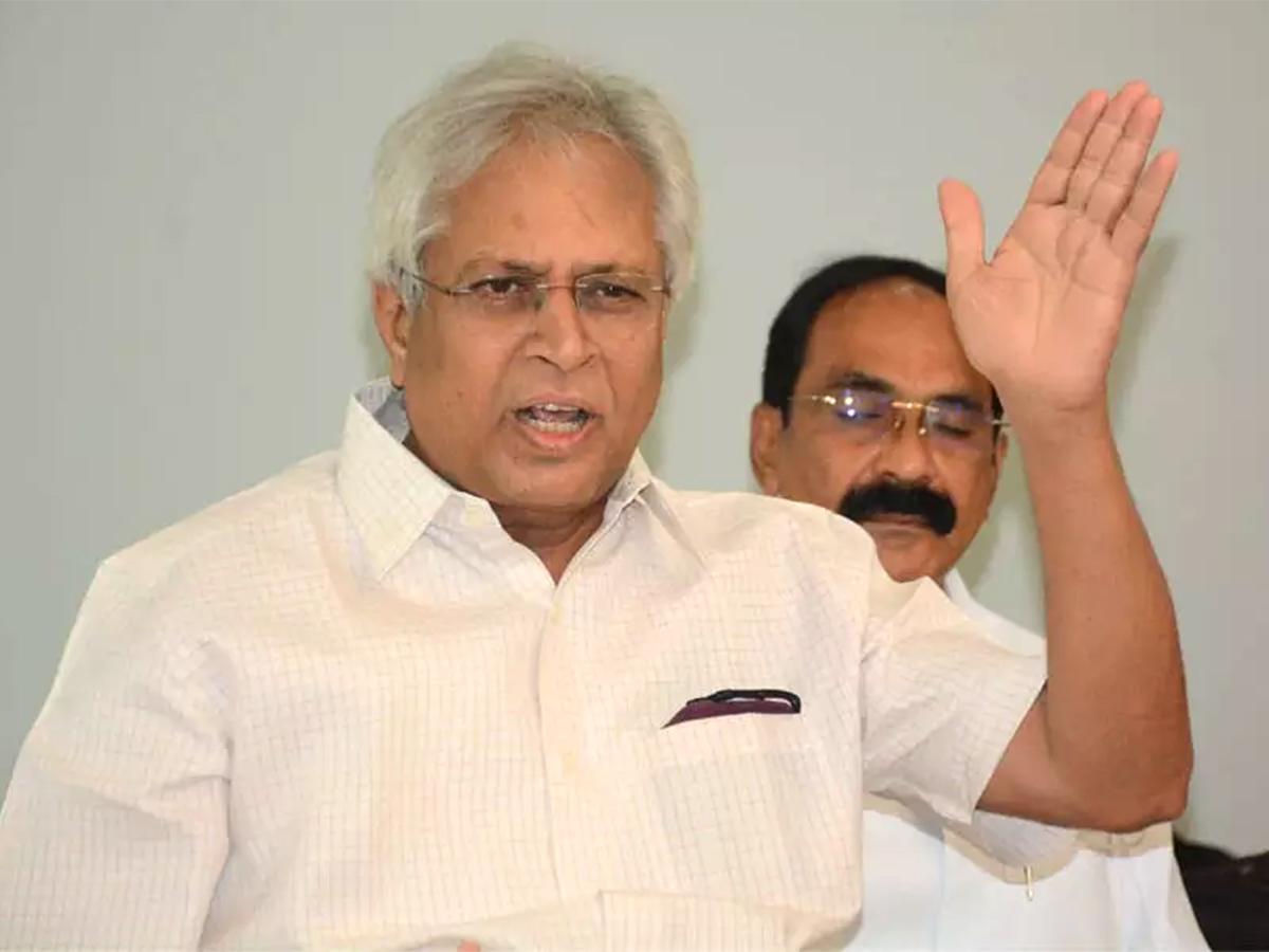 Undavalli-Arun-Kumar