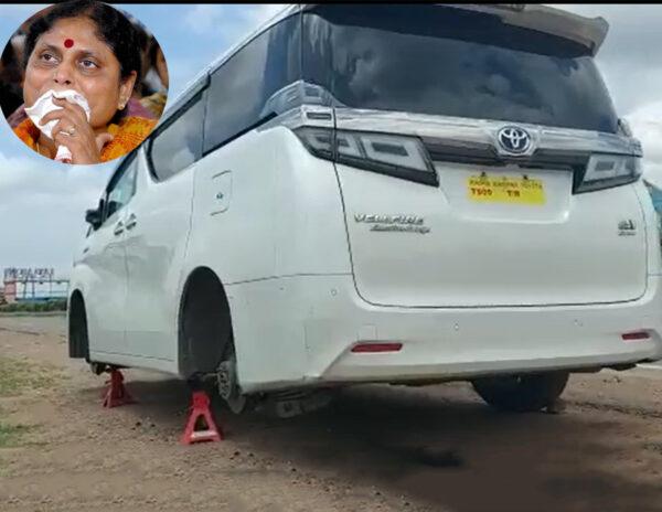 YS-Vijayamma-Car-Accident