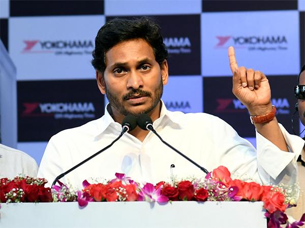 Jagan Repeating Naidu's 2004 Mistake!