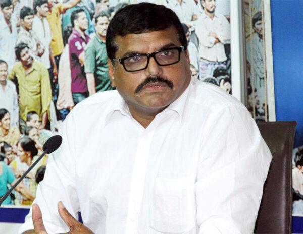 minister botsa satyanarayana talk with union leaders 
