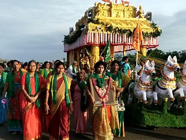 Amaravati Farmers Mahapadayatra statred today