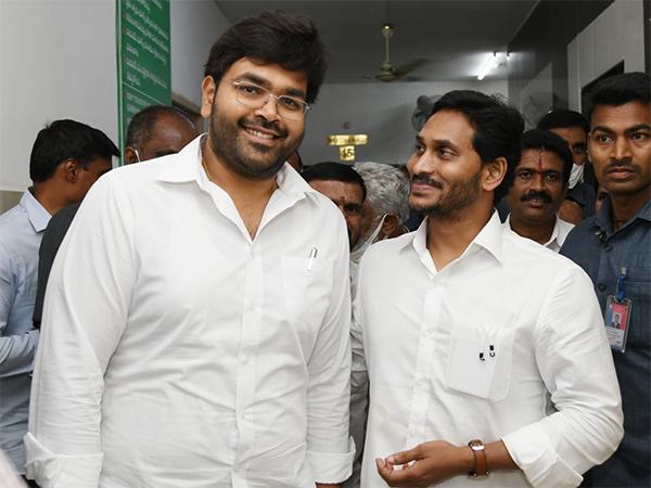 Jagan-Bharath-Kuppam-YSRCP-Incharge