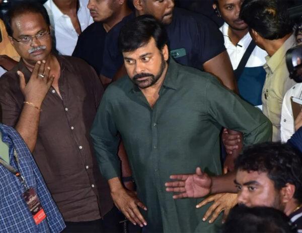 Chiranjeevi-Targets-YSRCP