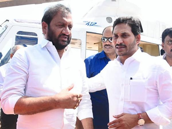 YS-Jagan-Nallapareddy-Prasanna-Kumar-Reddy