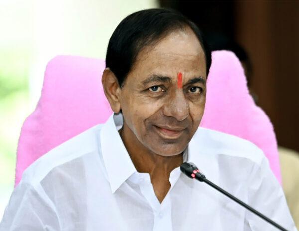 KCR Taking Chandrababu's Route!