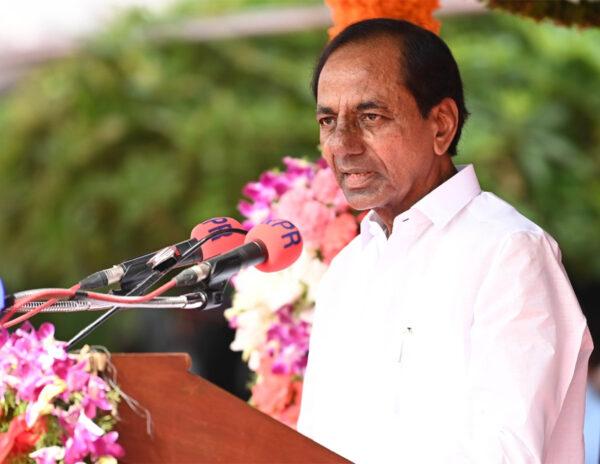 KCR Buys 8 Landcruisers, 8 Fortuners, And 2 Buses