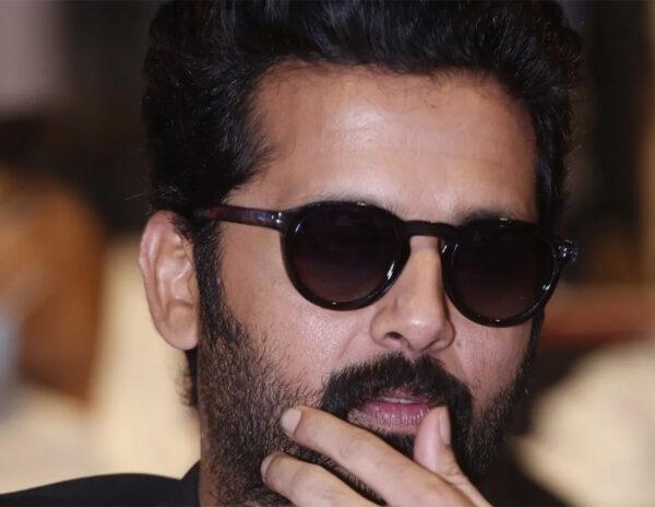 Nithiin-Reddy-Arya-Captain-Telugu-Movie-Rights-
