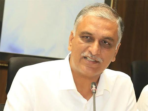 Telangana Minister Harish Rao Sensational comments on Jagan government