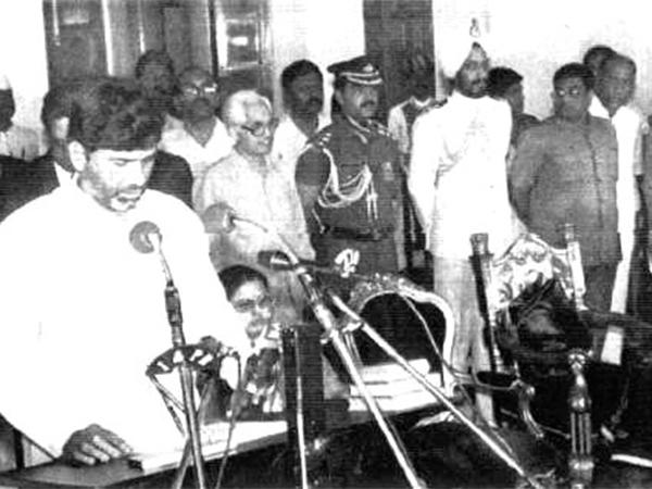 chandrababu naidu shared picture on twitter on completing 27 years