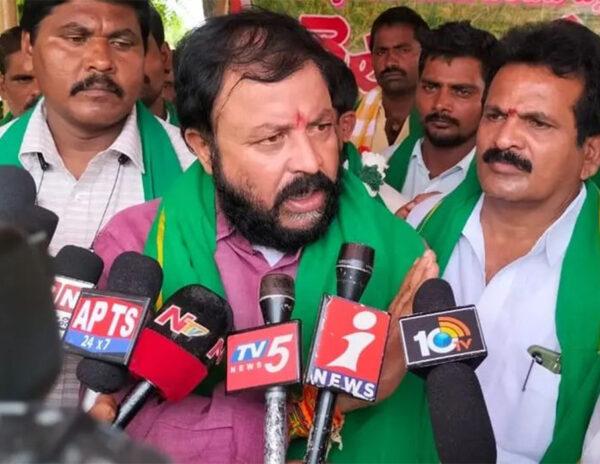 chintamaneni Prabhakar challenges ycp leaders on amaravai capital  