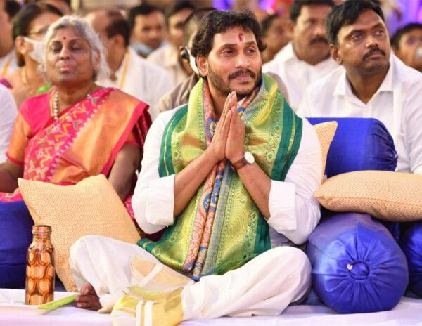 ys jagan tirumala visit today