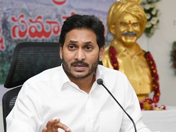AP Politics ysr congress no development