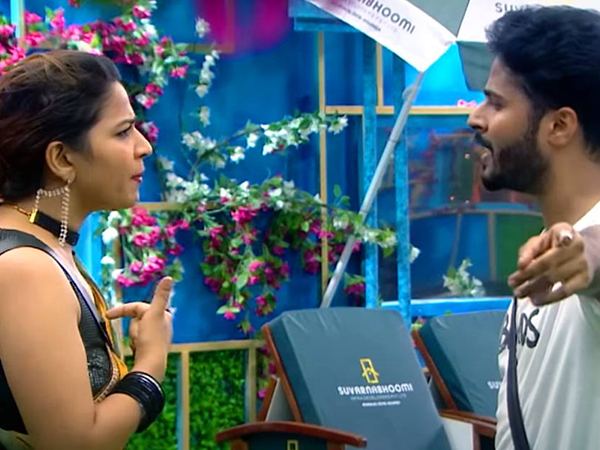 Srihan and Inaya Sultana.