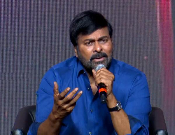 Chiranjeevi-Pawan-Kalyan