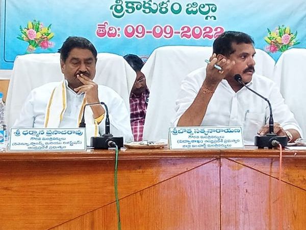 Dharmana-Prasada-Rao-Botsa-Satyanarayana